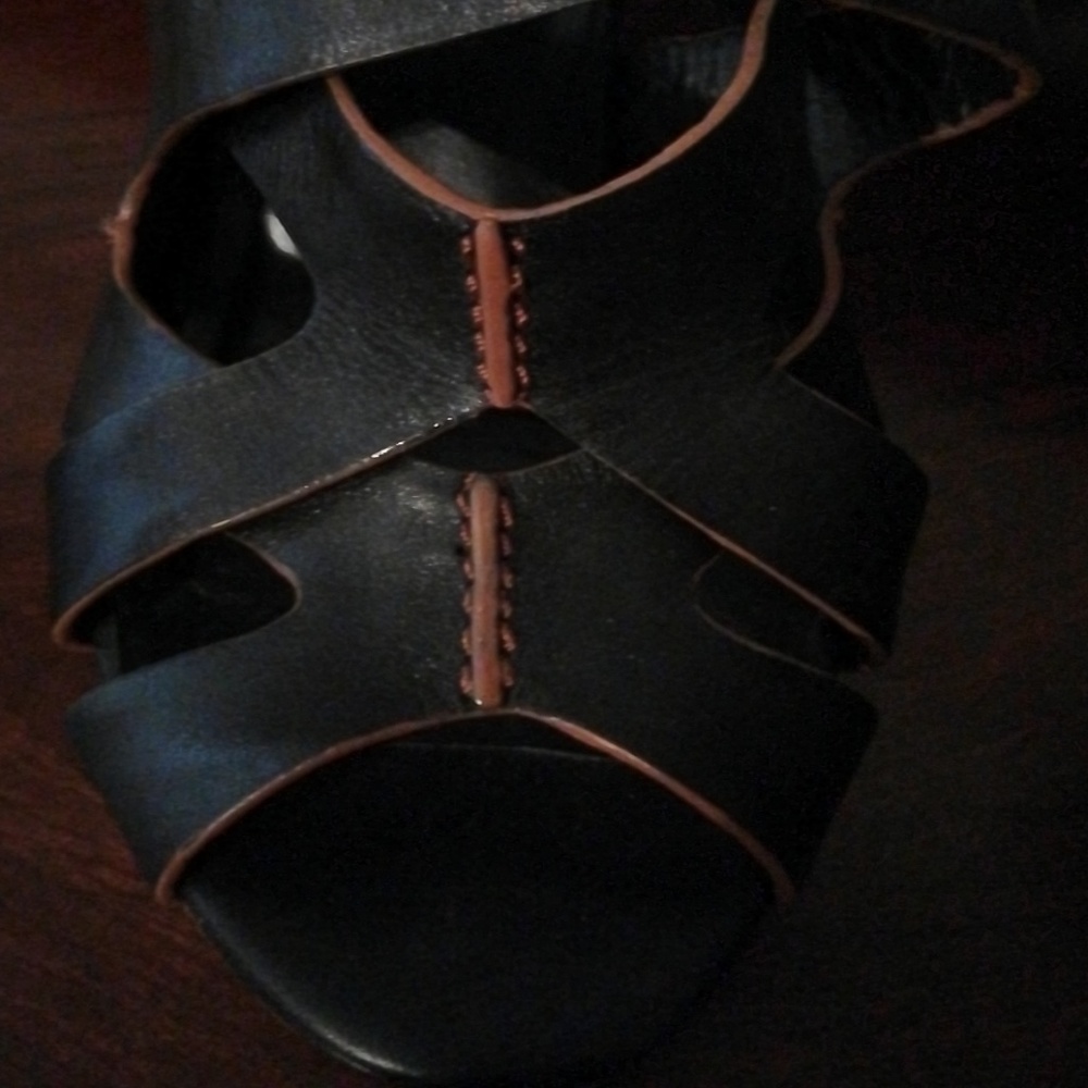 Cole Haan Black and Brown wedge